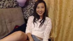 Voluptuous And Yummy ASIAN Girl Makes Voluptuous Camshow! MASTURBATION!