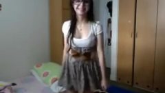 Thai Girl With Glasses Dancing Gangnam Style