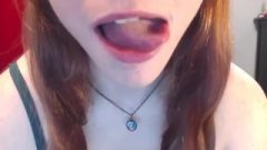 Tounge And Facial Fetish From Beautiful Web-cam Young