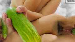 Asian Virgin Nubile Masturbate Using Cucumber For The First Time – きゅうりオナニー